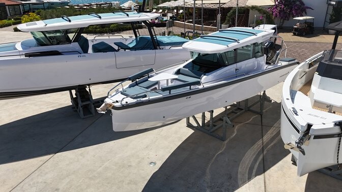 Axopar 29 XC Cross Cabin