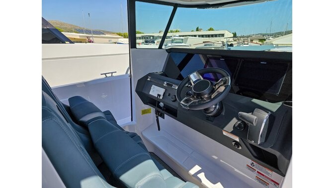 Axopar 29 XC Cross Cabin