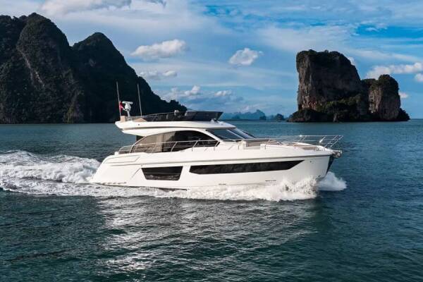 Azimut 53