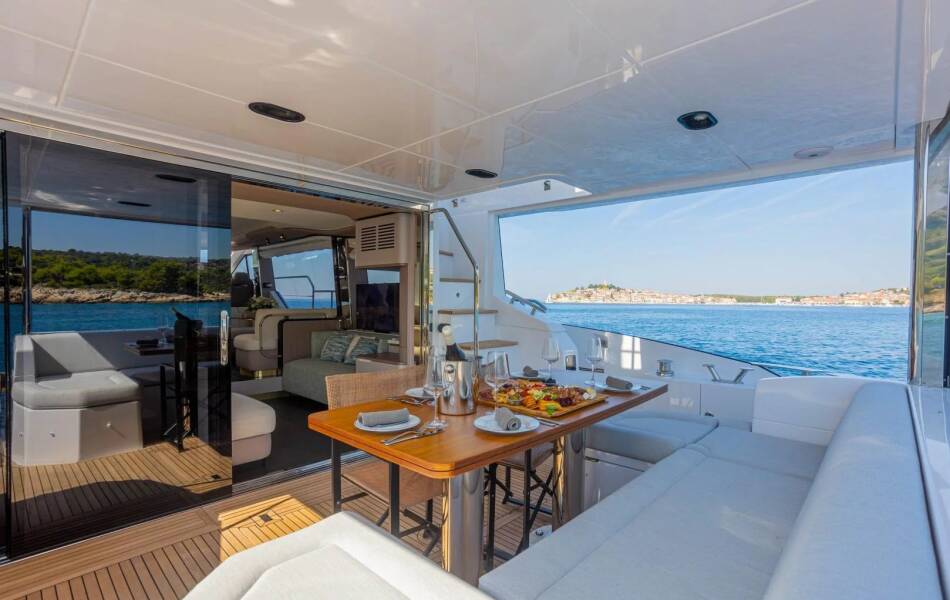 Azimut 60