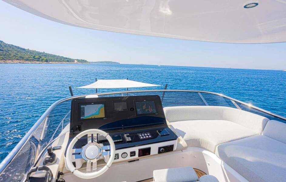 Azimut 60