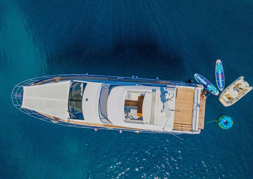 Azimut 60