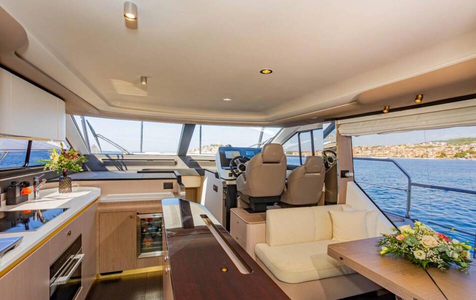 Azimut 60