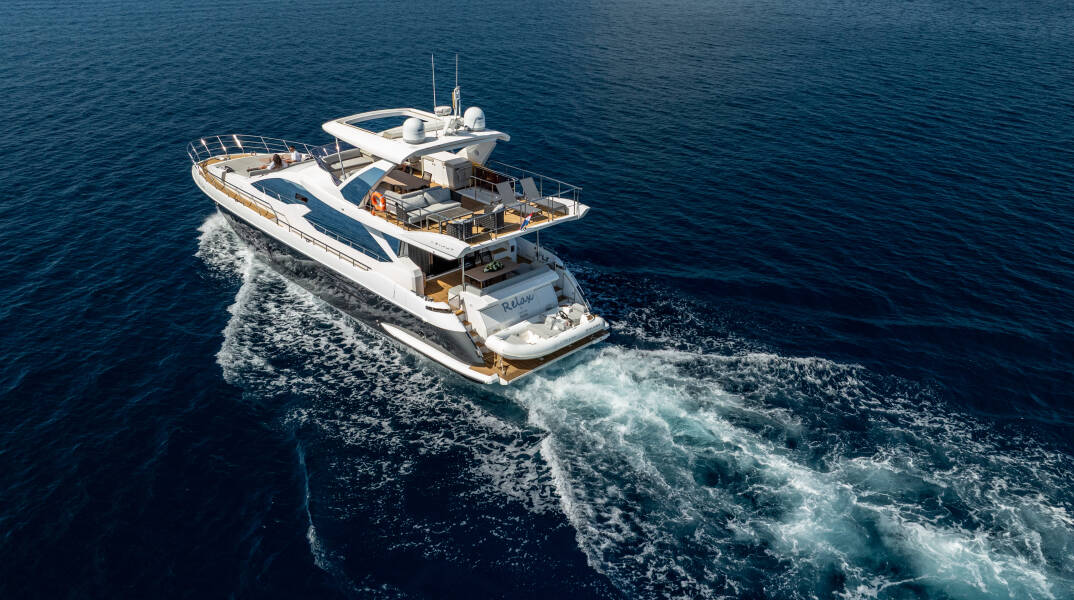 Azimut 72