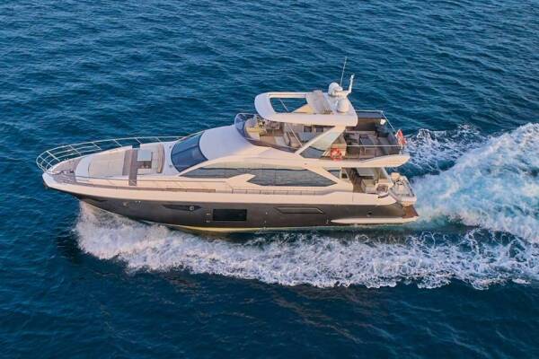 Azimut 72