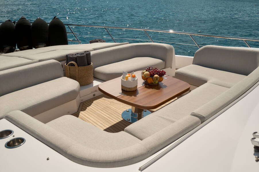 Azimut 78