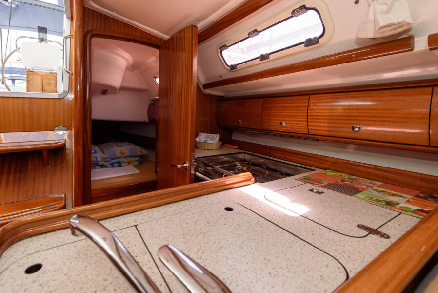 Bavaria 36