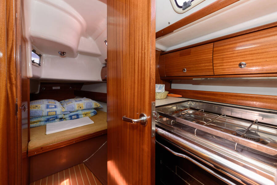 Bavaria 36