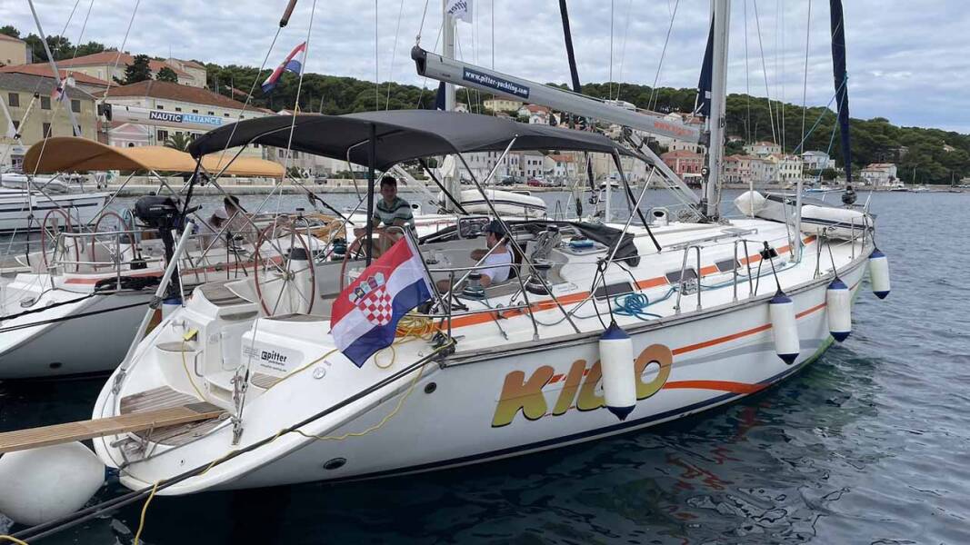 Bavaria 49