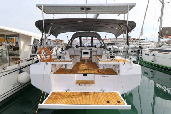 Bavaria C38