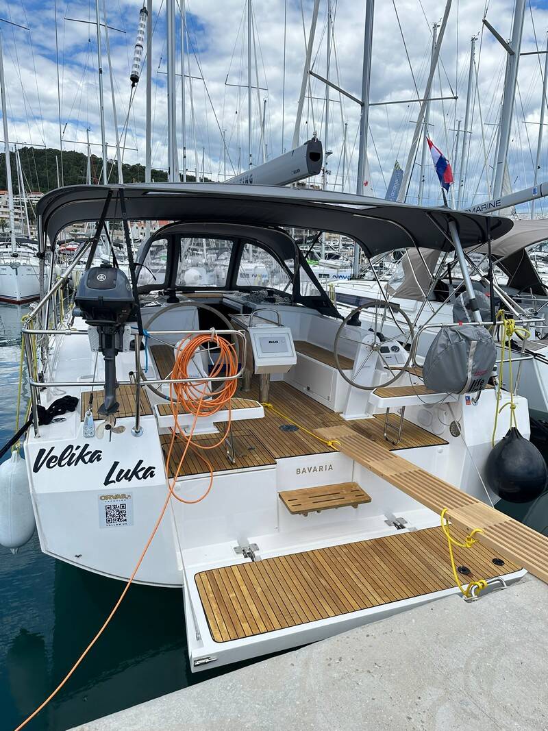 Bavaria C38