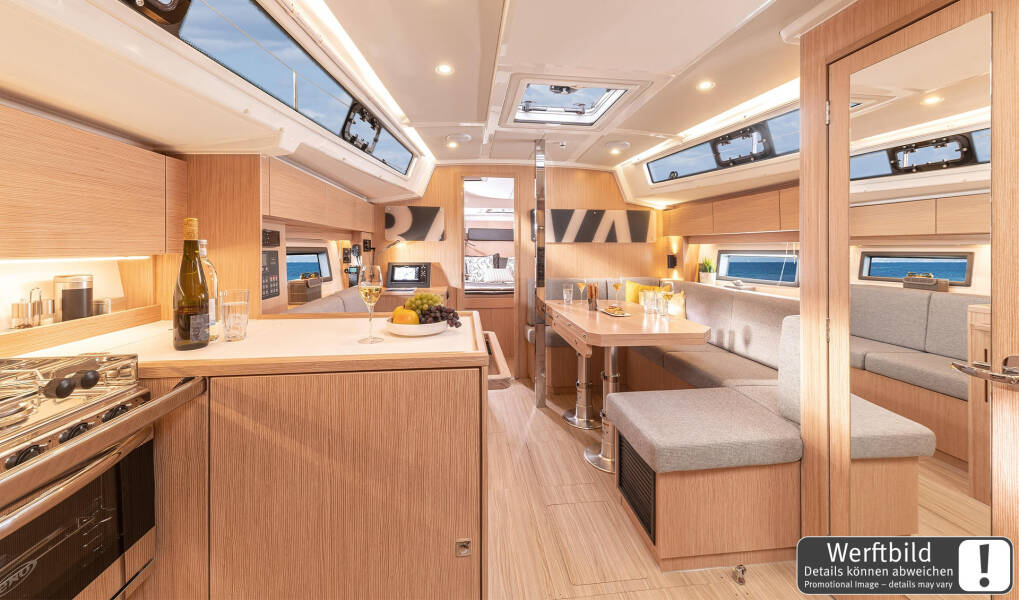 Bavaria C38