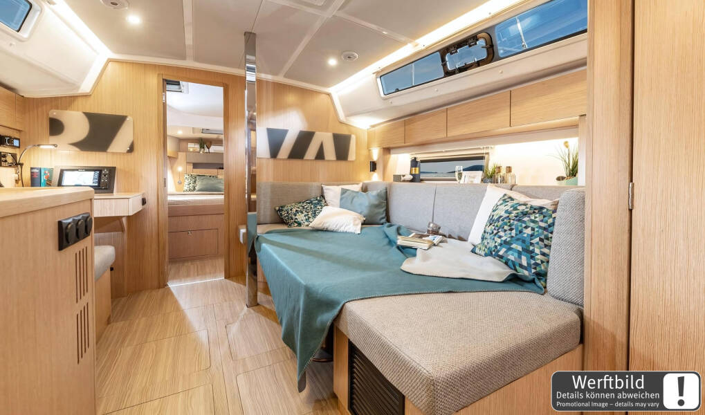 Bavaria C38