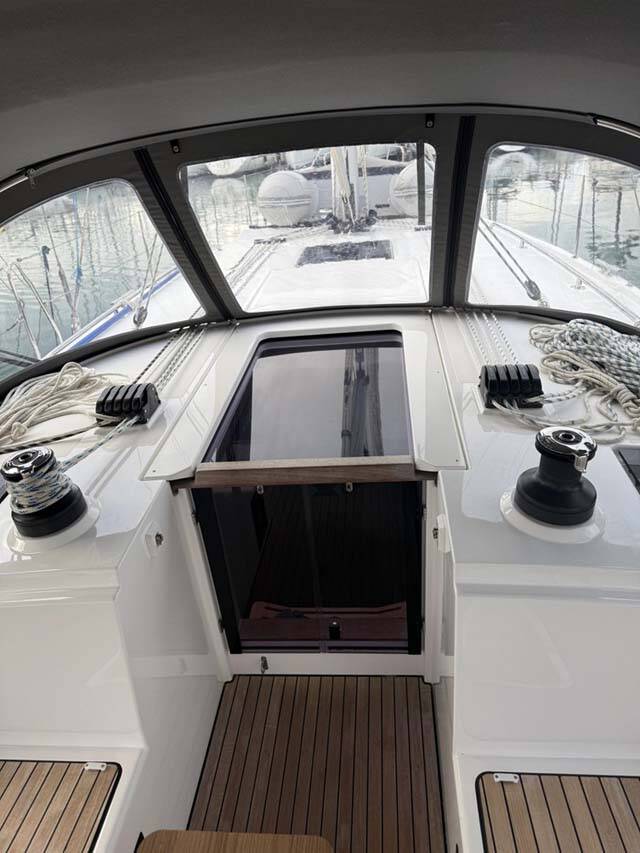 Bavaria C42 Style
