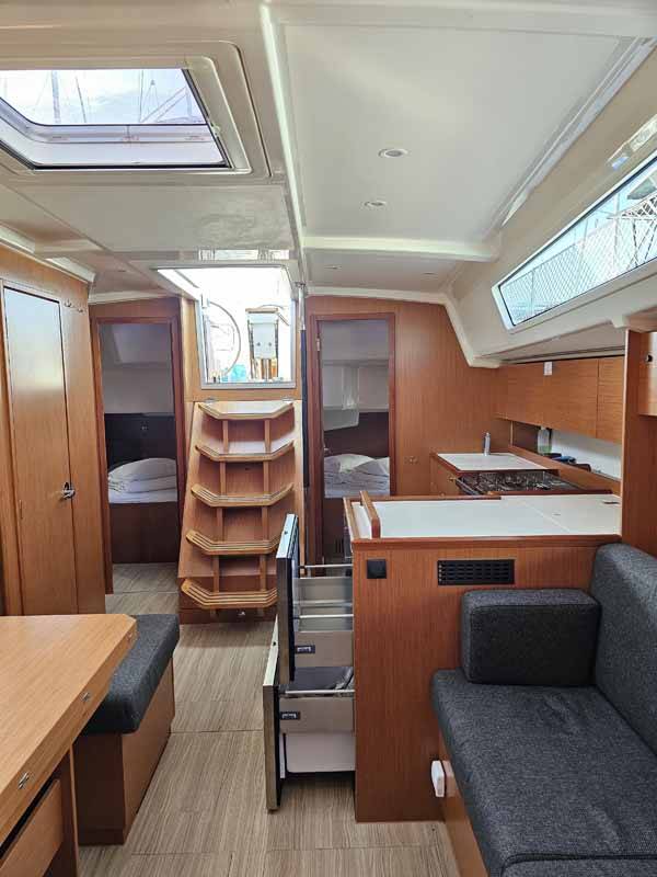 Bavaria C42