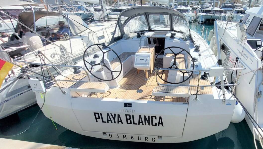 Bavaria C42