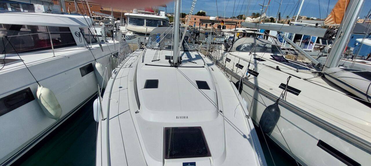 Bavaria C42