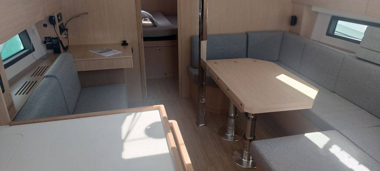 Bavaria C42