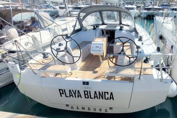 Bavaria C42