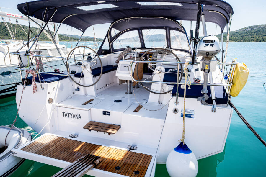 Bavaria C42