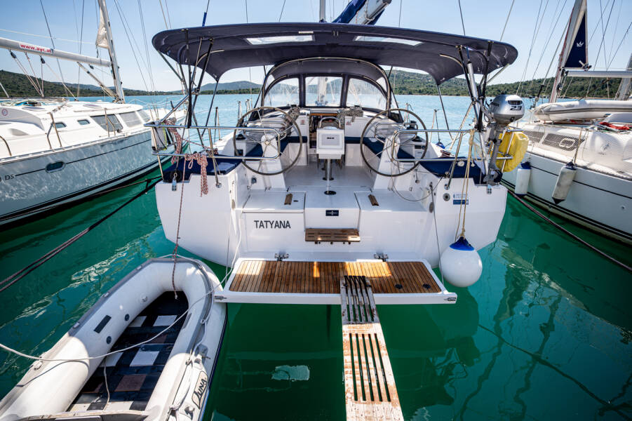 Bavaria C42