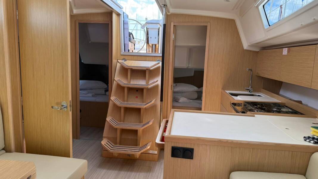 Bavaria C42