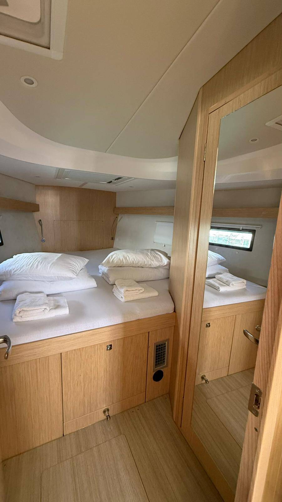 Bavaria C42