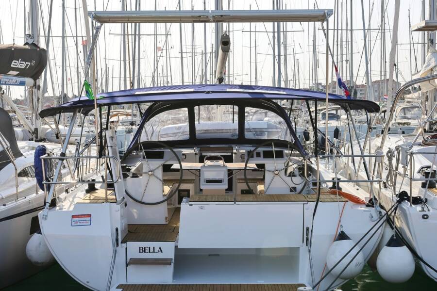 Bavaria C45 Holiday