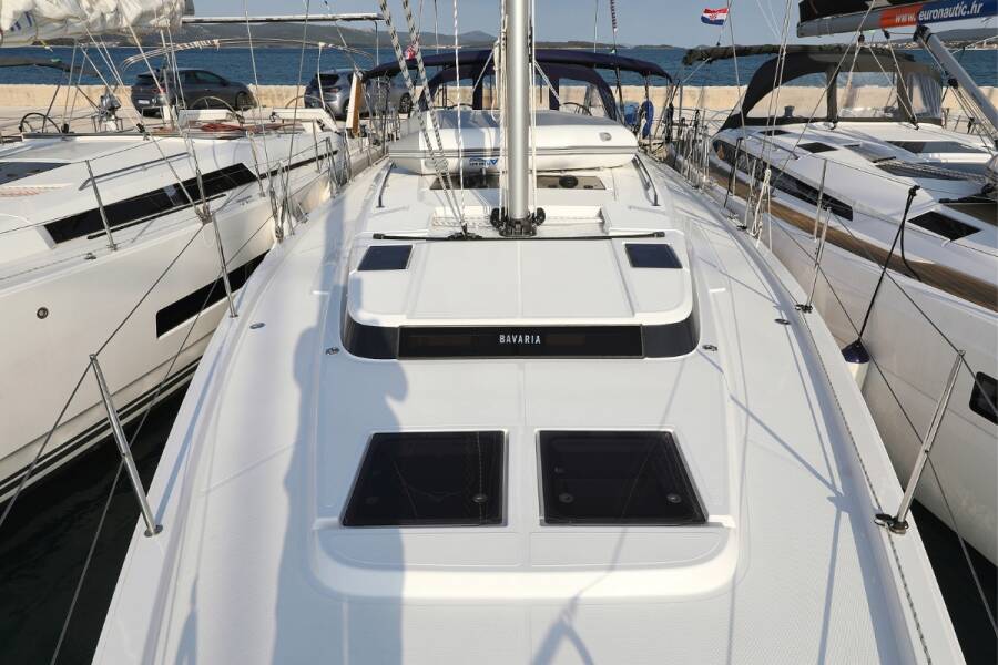 Bavaria C45 Holiday