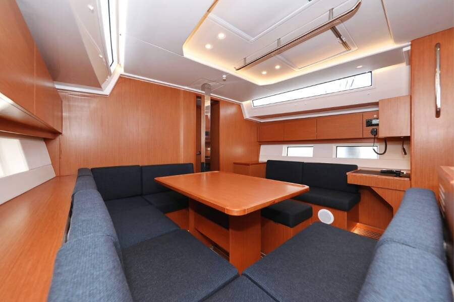 Bavaria C45 Holiday