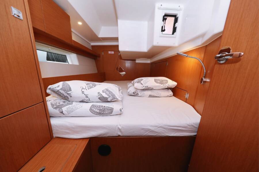 Bavaria C45 Holiday