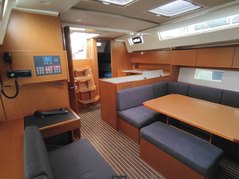 Bavaria C45