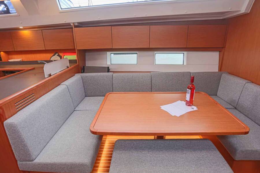 Bavaria C45