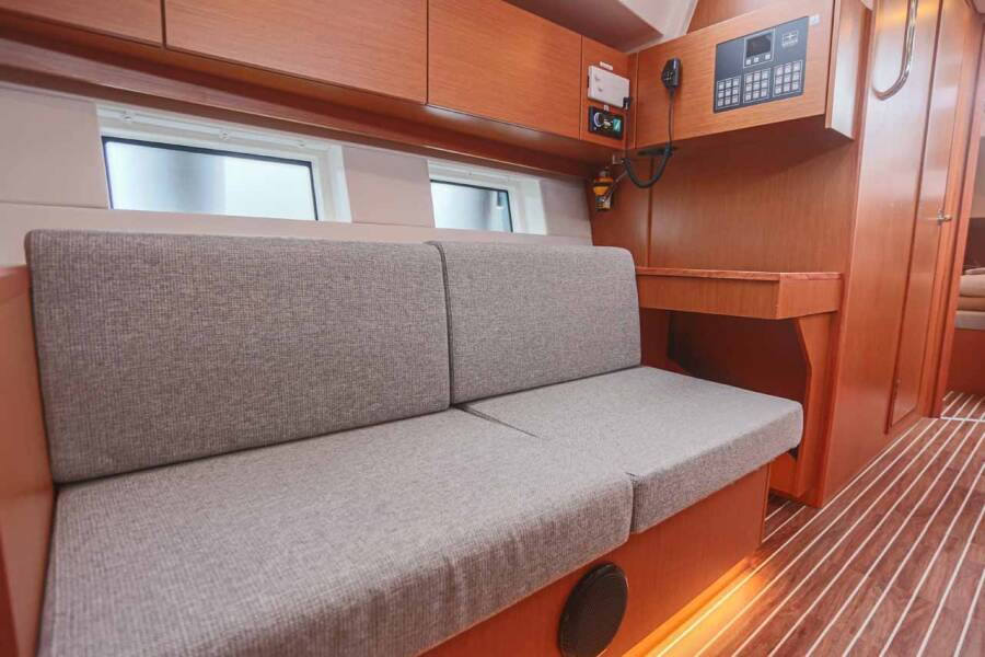 Bavaria C45