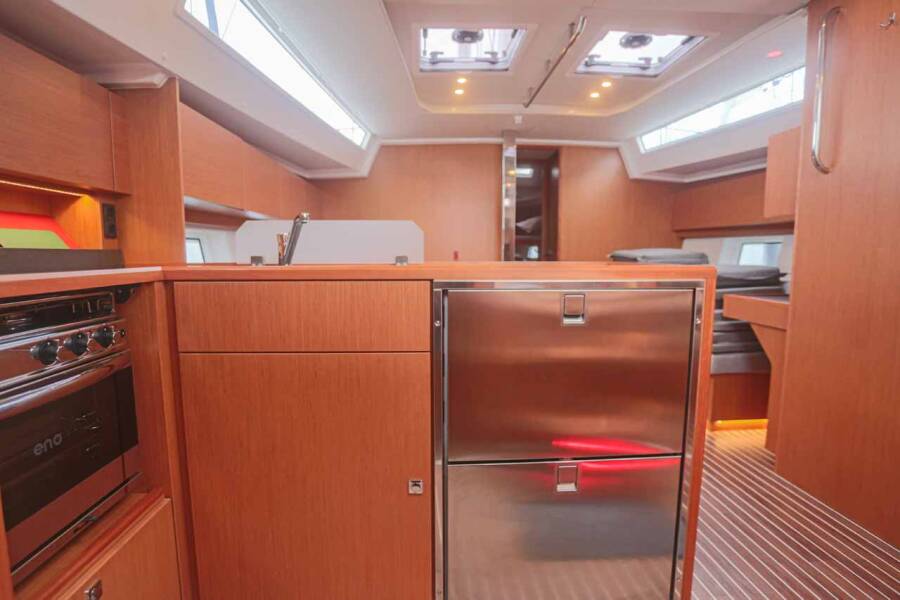 Bavaria C45