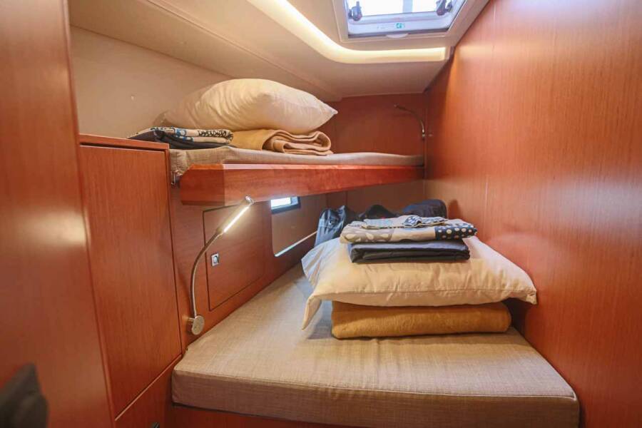 Bavaria C45