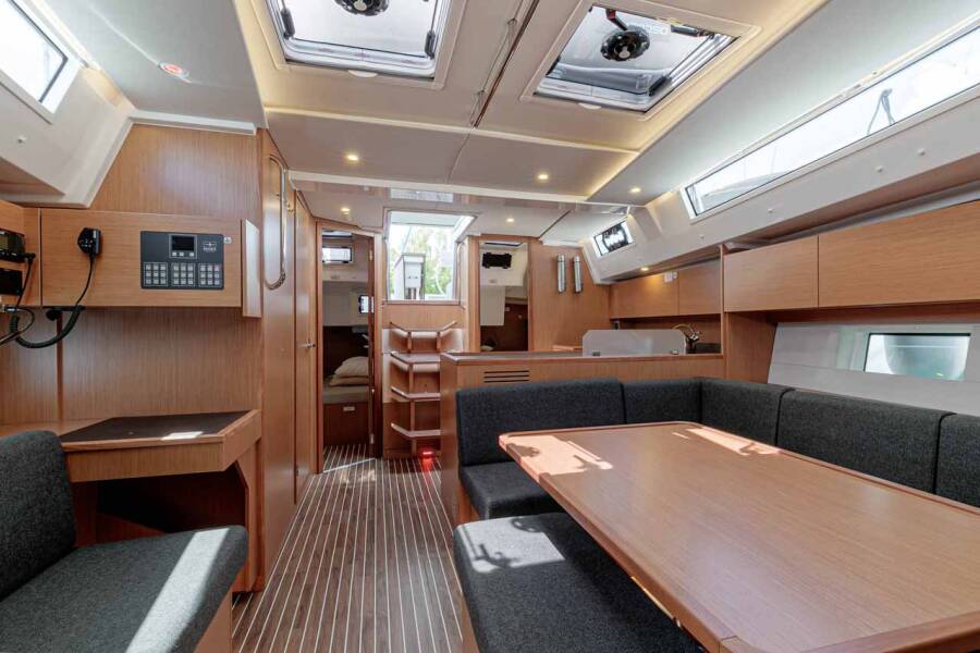 Bavaria C45
