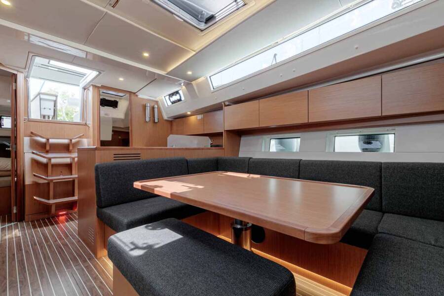 Bavaria C45