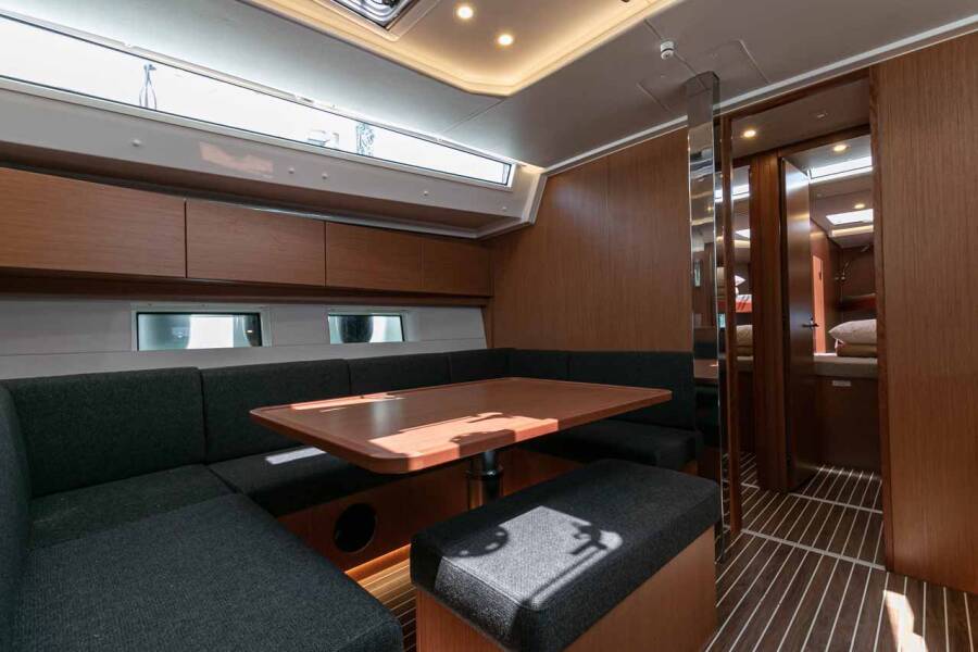 Bavaria C45