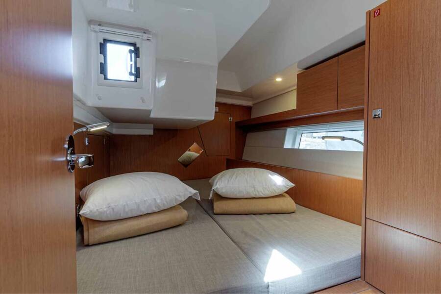 Bavaria C45