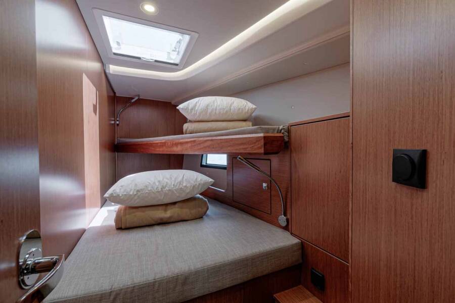 Bavaria C45