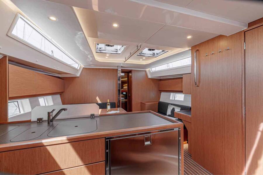 Bavaria C45