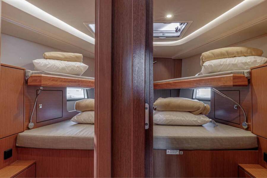 Bavaria C45