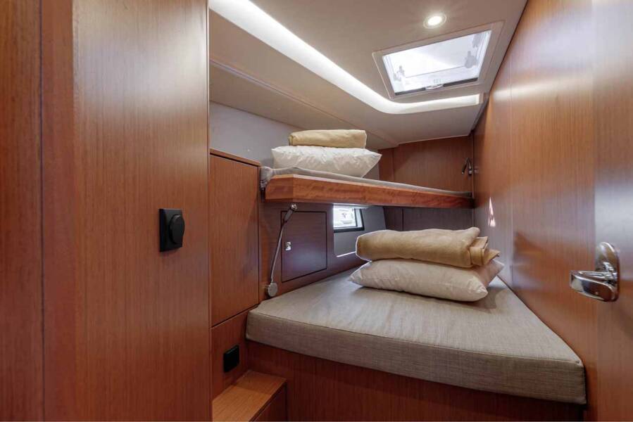 Bavaria C45