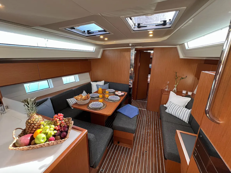 Bavaria C45