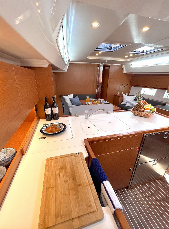 Bavaria C45