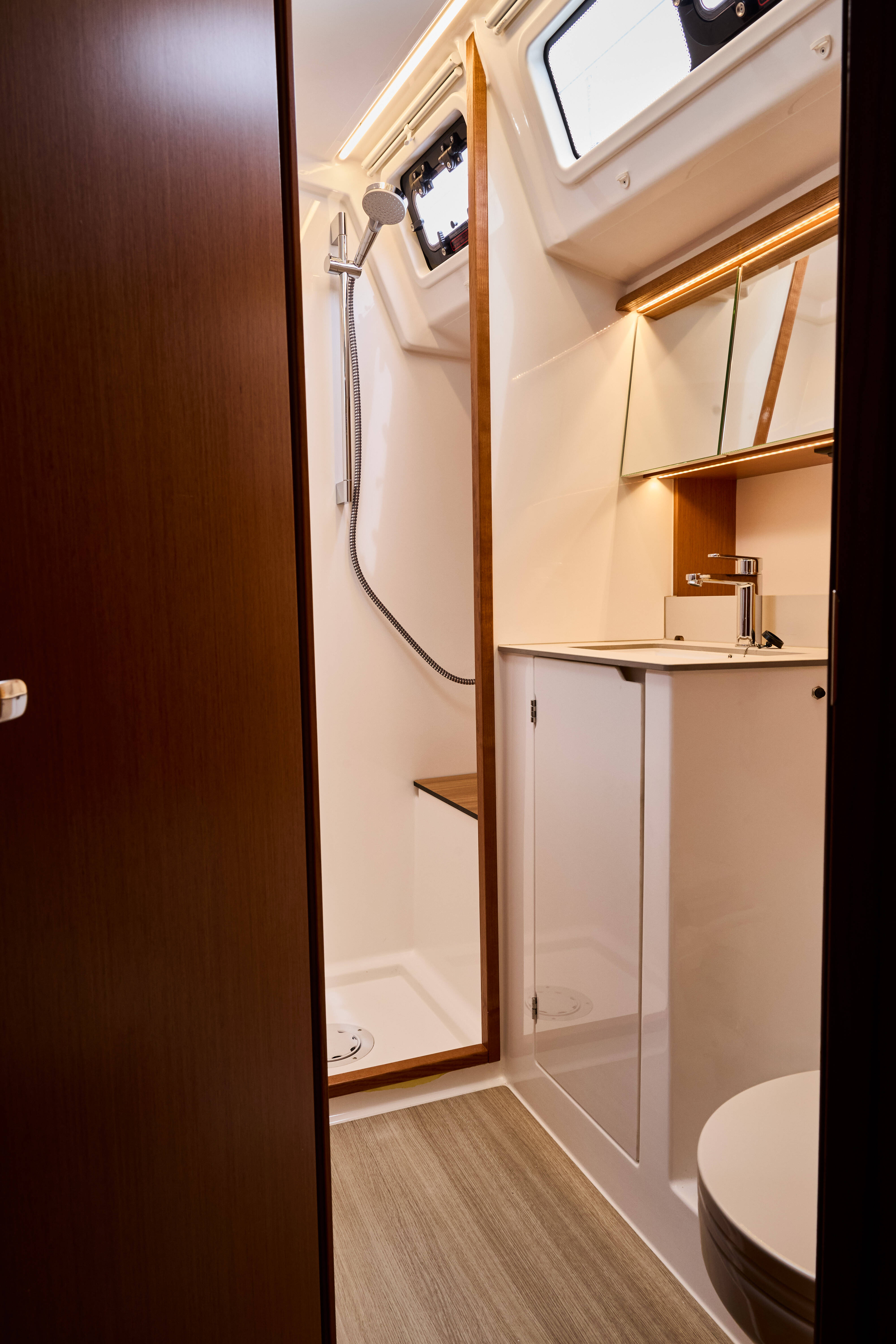 Bavaria C46
