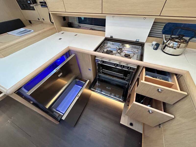 Bavaria C46