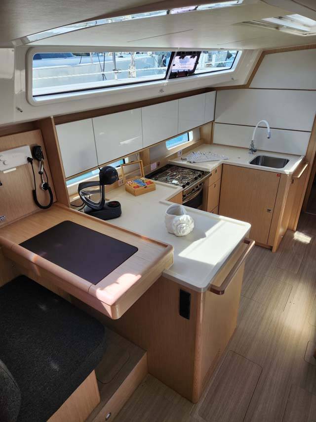 Bavaria C46