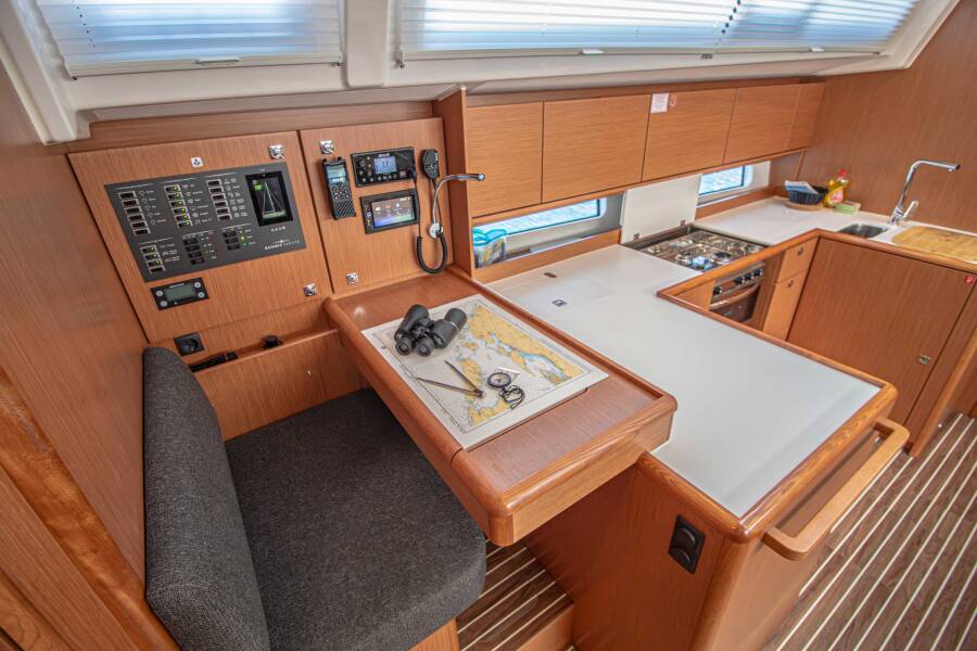 Bavaria C46